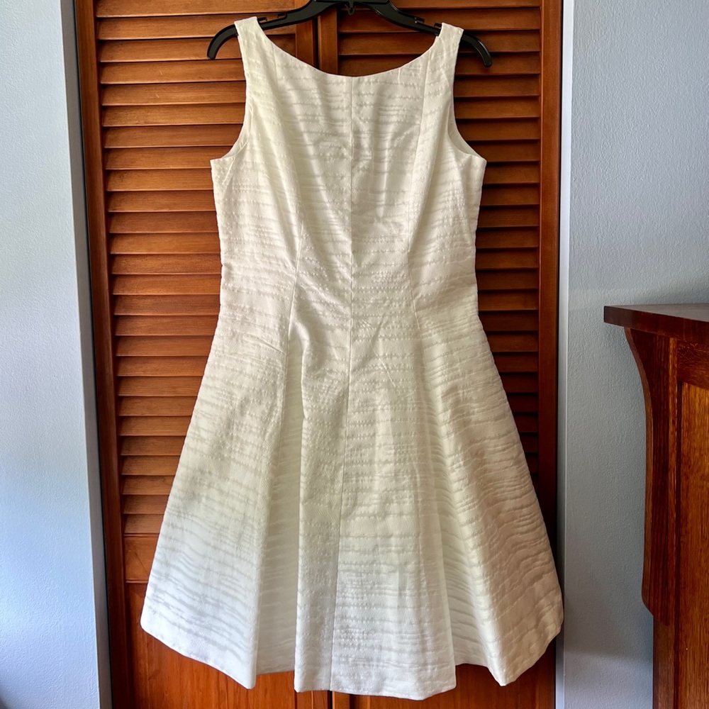 Maggy London white party dress size 10